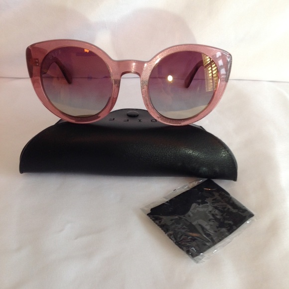 Diff Eyewear Polarized Flash Lens Luna Sunglasses - Picture 6 of 8